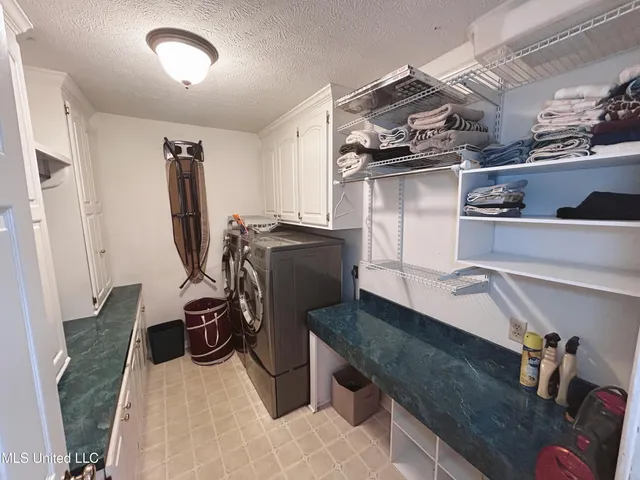 $355,900 | 224 West Petros Road, Pearl, MS 39208