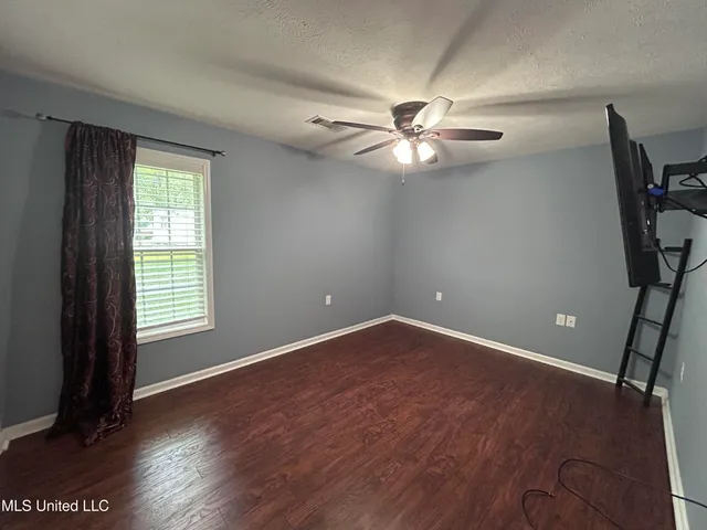 $355,900 | 224 West Petros Road, Pearl, MS 39208