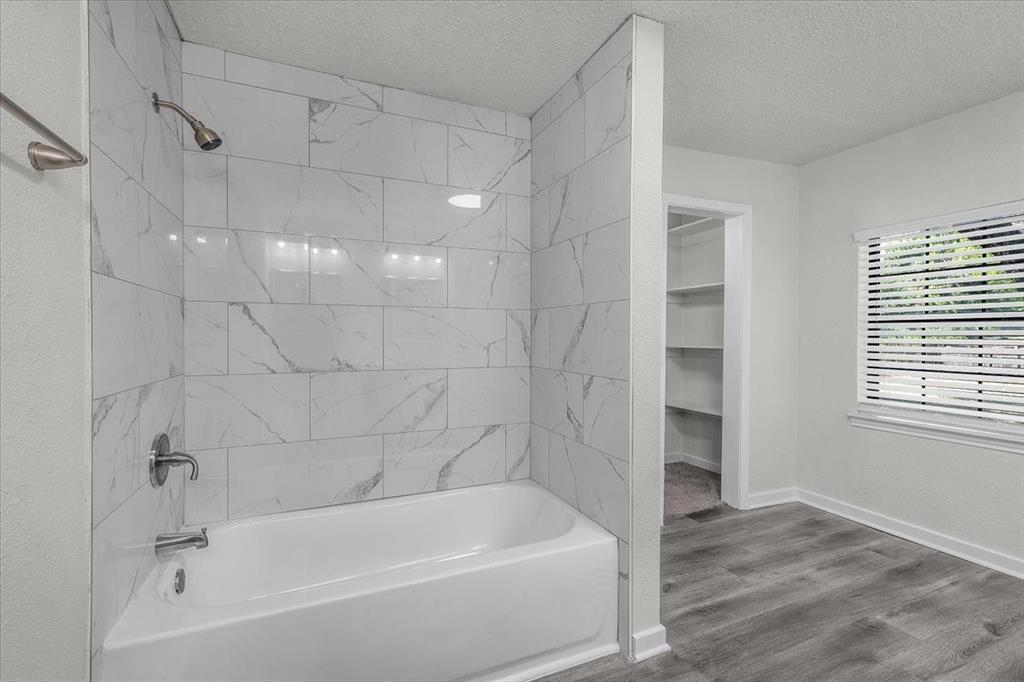 643 East Columbia Drive Azle, TX 76020 - Photo 19 of 34