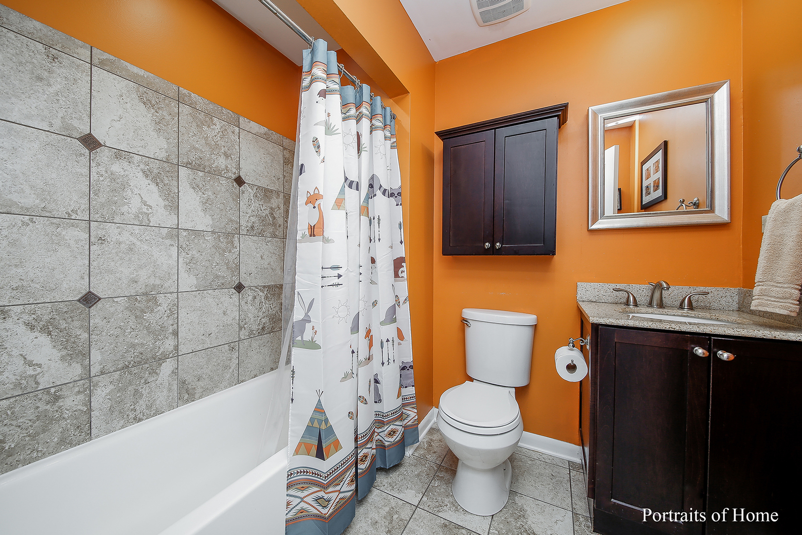 11S542 Book Road Naperville, IL 60564 - Photo 14 of 25
