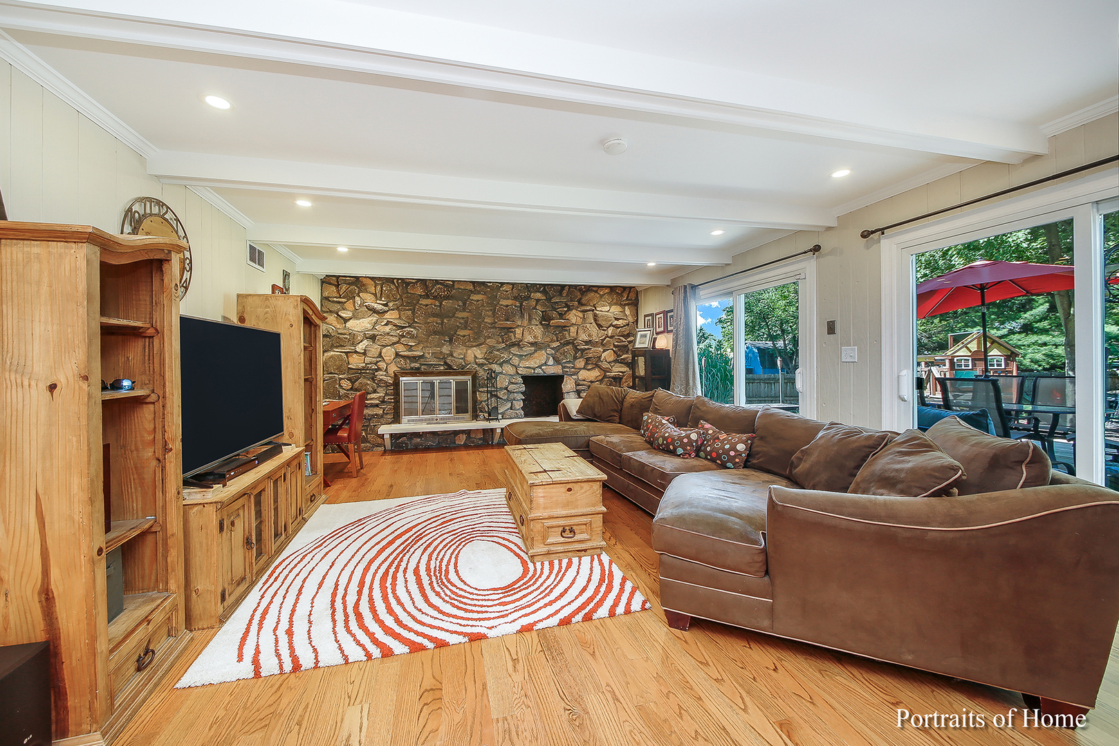 11S542 Book Road Naperville, IL 60564 - Photo 6 of 25