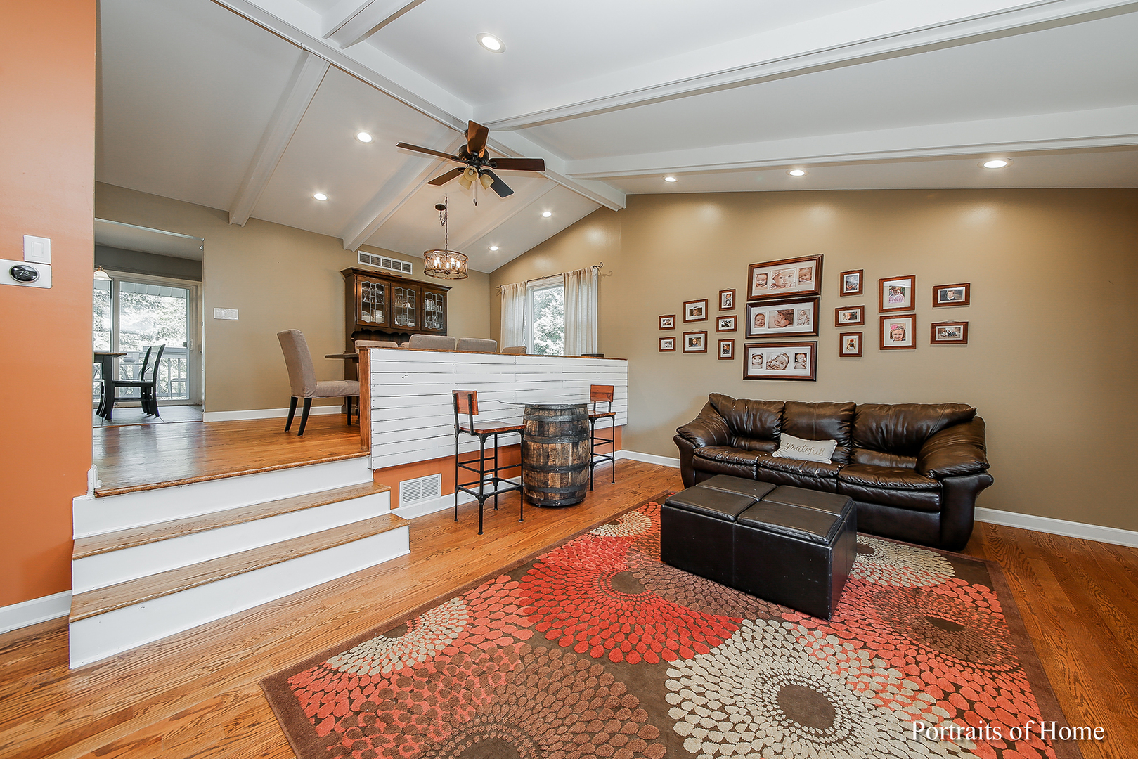 11S542 Book Road Naperville, IL 60564 - Photo 9 of 25