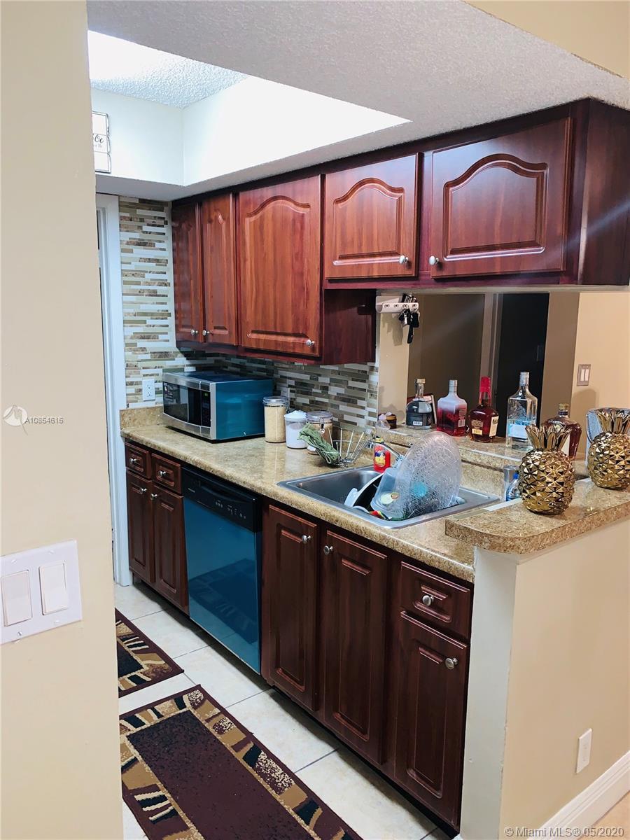 5628 Rock Island Road, Unit 188 Tamarac, FL 33319 - Photo 6 of 26