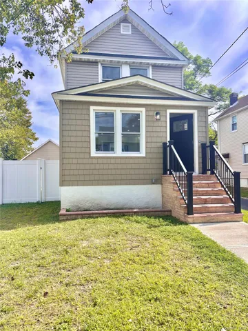 $945,000 | 357 Westminster Road, Cedarhurst, NY 11516