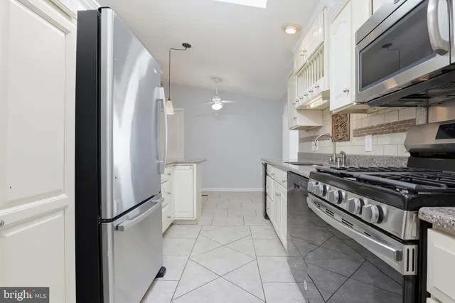 $369,900 | 2530 Mill Creek Road, Dover, PA 17315