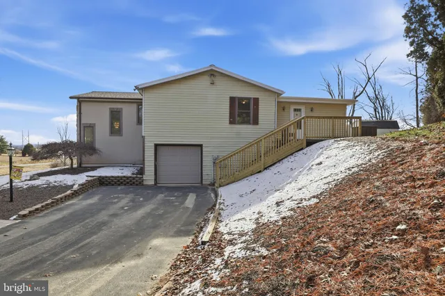 $369,900 | 2530 Mill Creek Road, Dover, PA 17315