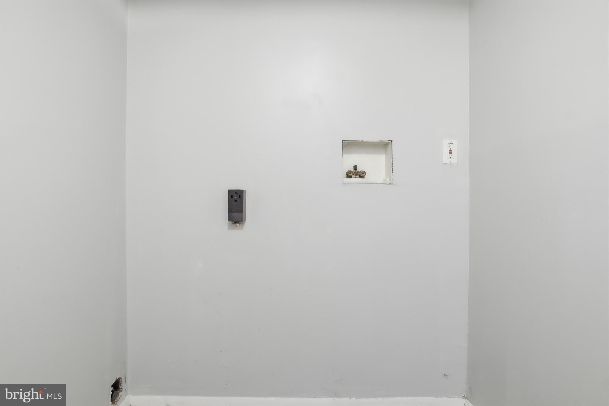 2530 Mill Creek Road Dover, PA 17315 - Photo 41 of 69 Empty space ready for your vision.