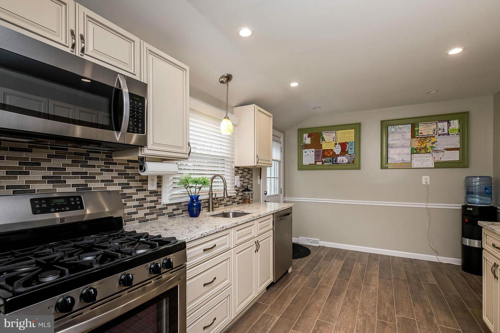 2837 Southview Road Ellicott City, MD 21042 - Photo 10 of 30 Kitchen with room for breakfast table