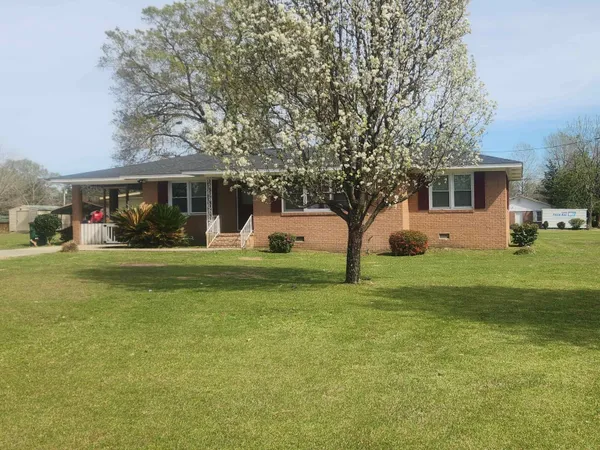 $265,000 | 102 North Hazel Avenue, Andrews, SC 29510