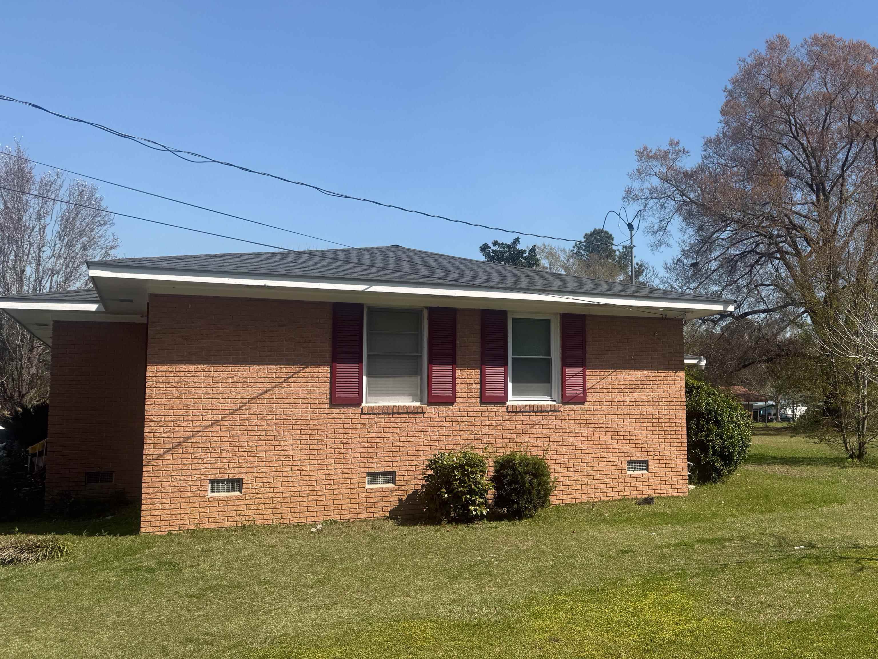 102 North Hazel Avenue Andrews, SC 29510 - Photo 46 of 49