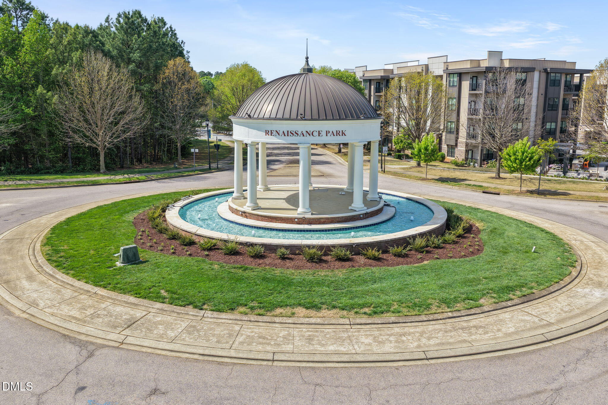 702 Bryant Street Raleigh, NC 27603 - Photo 4 of 40 46-web-or-mls-untitled-19