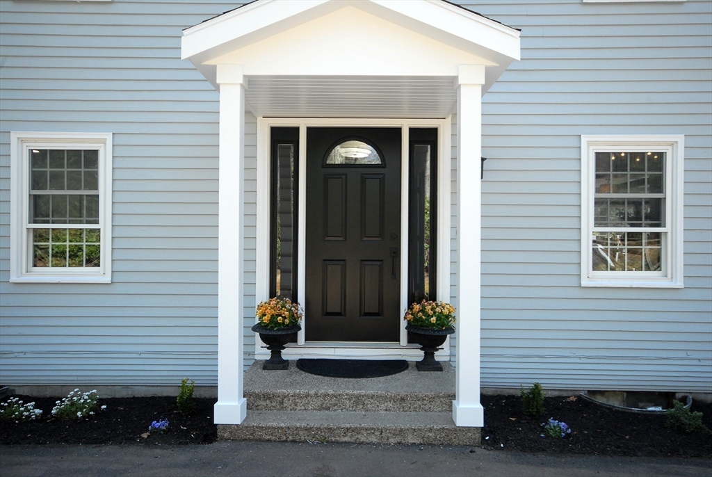 747 Old Marlboro Road Concord, MA 01742 - Photo 2 of 42