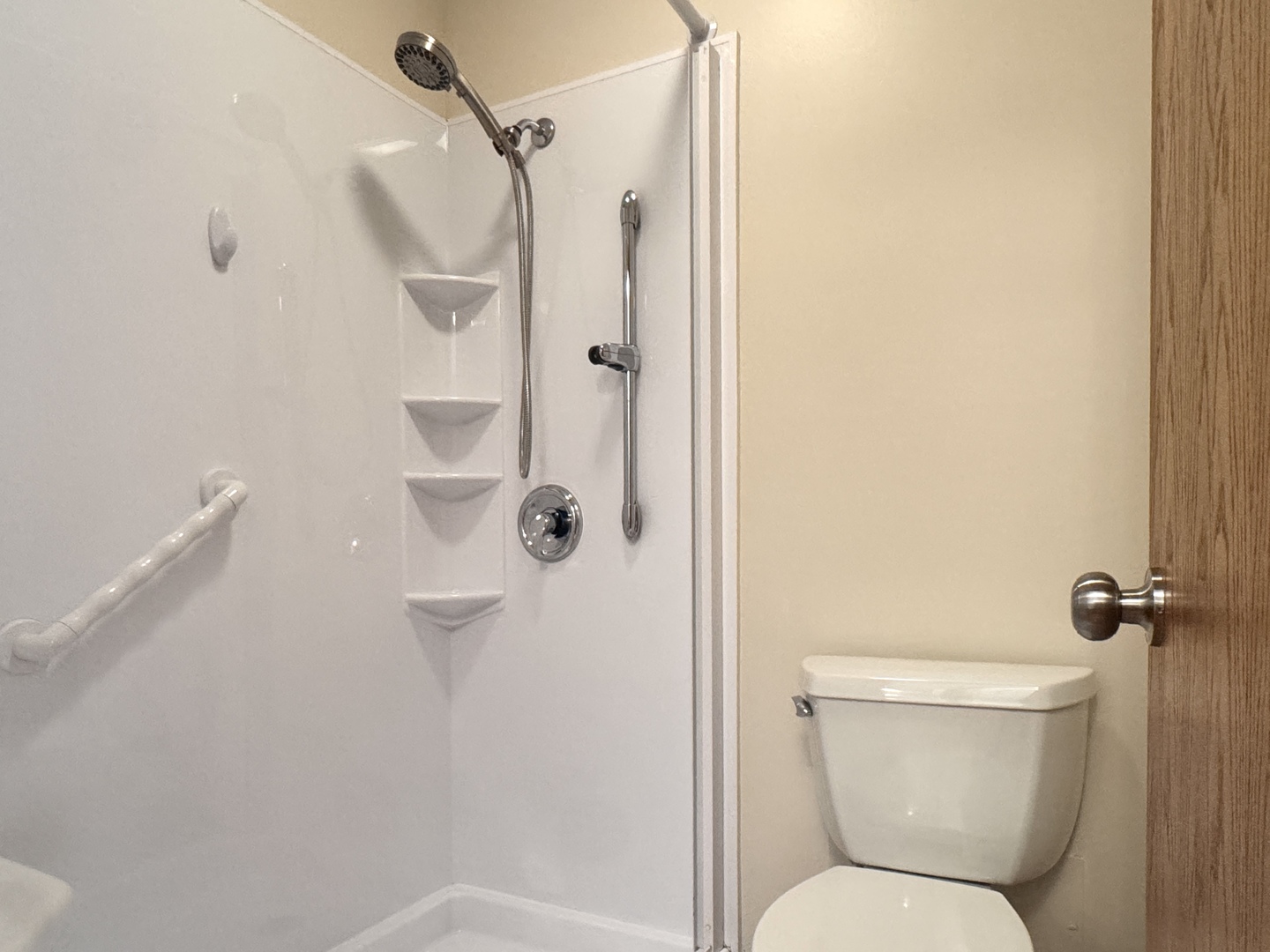440 Raintree Court, Unit 3G Glen Ellyn, IL 60137 - Photo 25 of 35