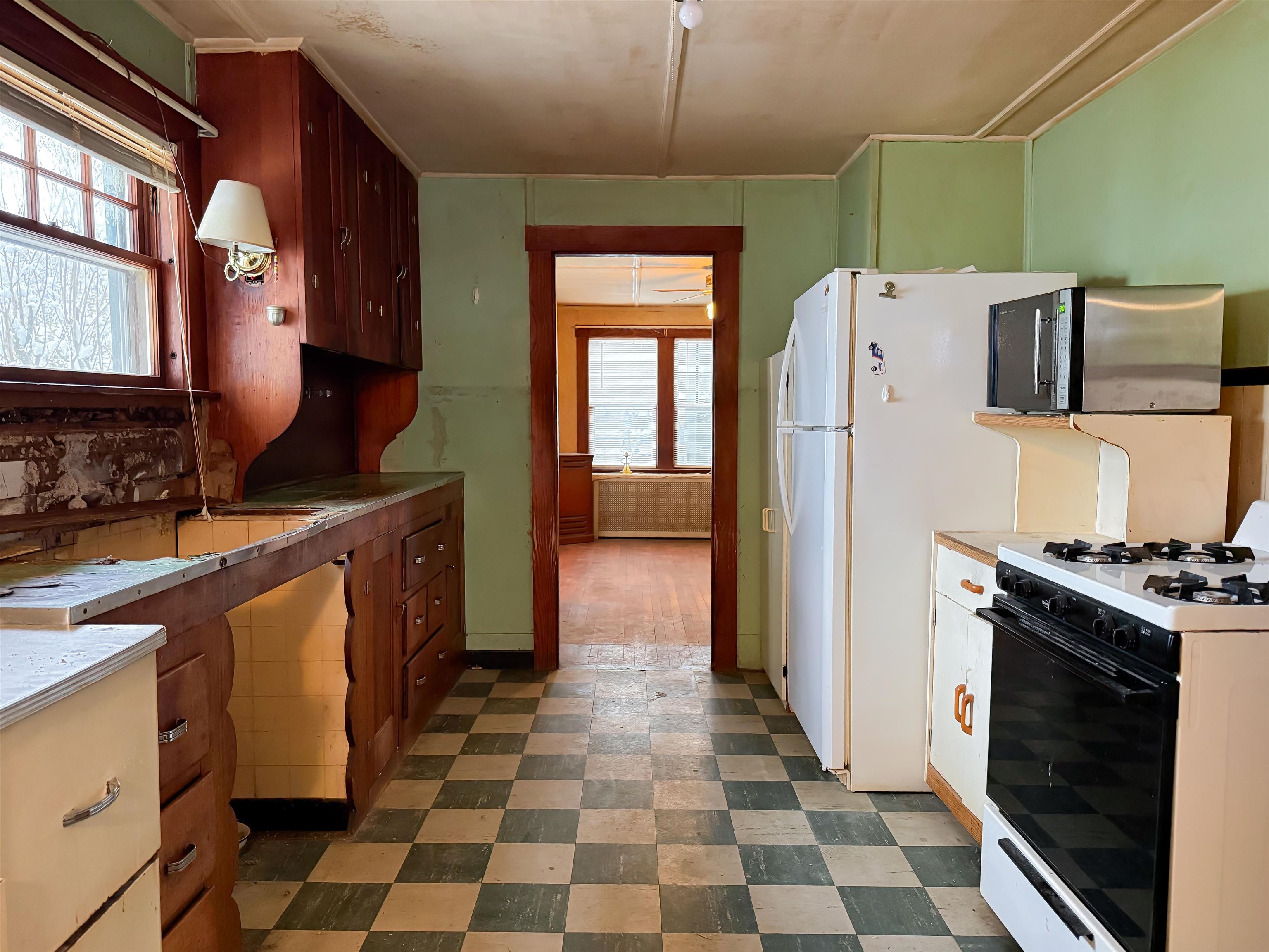 6 Scotland Road Kingston, NH 03848 - Photo 11 of 30