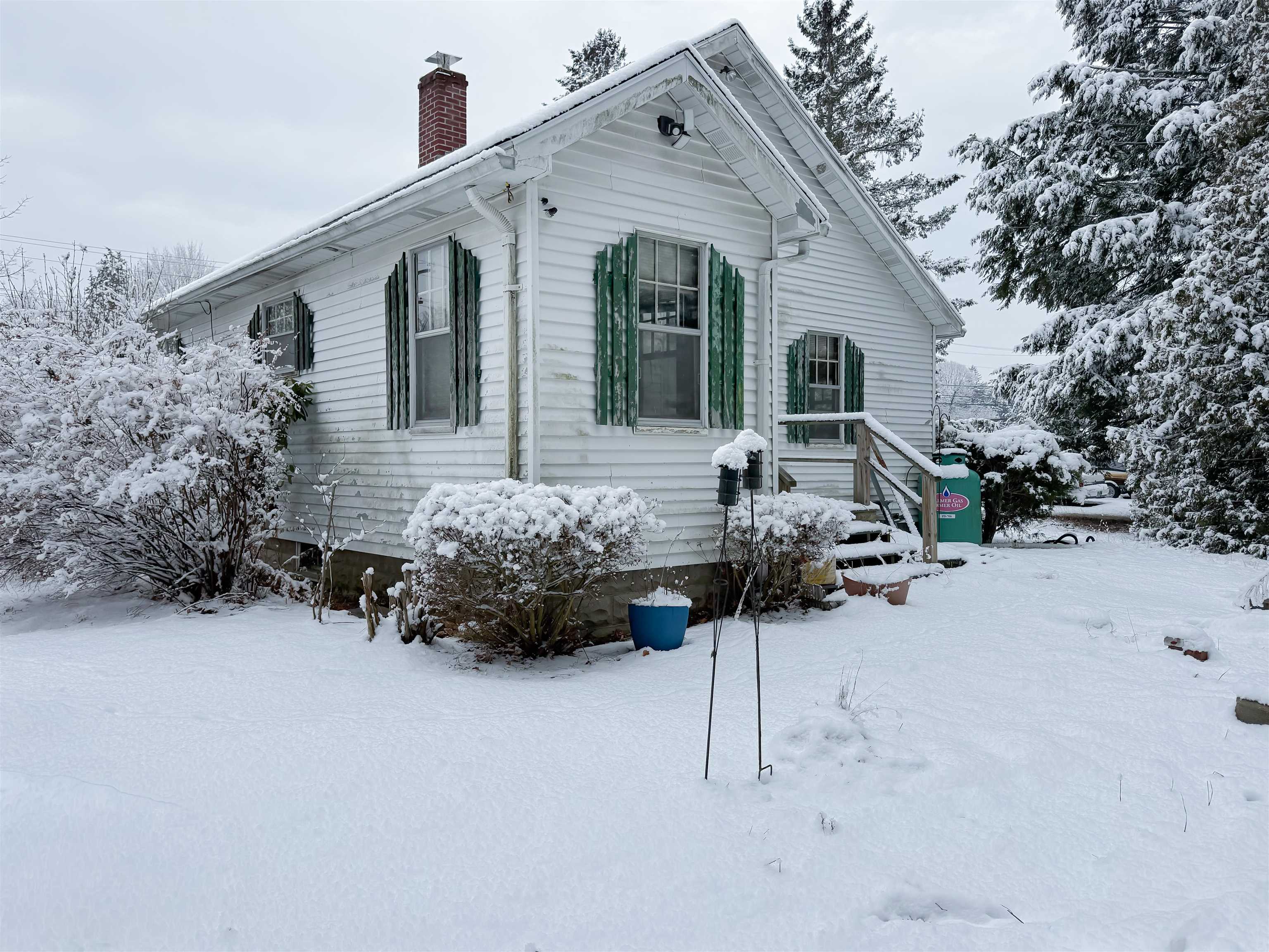 6 Scotland Road Kingston, NH 03848 - Photo 26 of 30