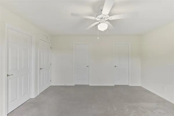 $2,500 | 8007 Royal Court, LaBelle, FL 33935
