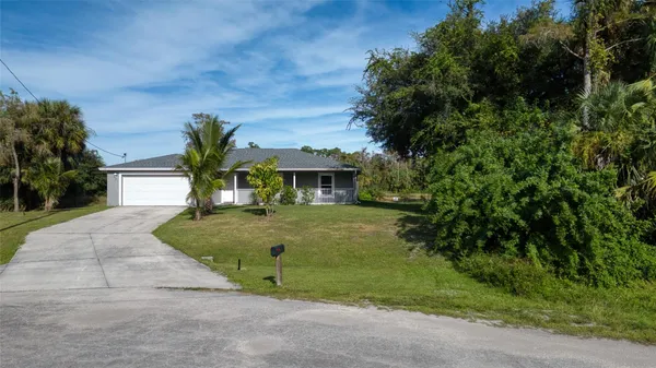 $2,500 | 8007 Royal Court, LaBelle, FL 33935