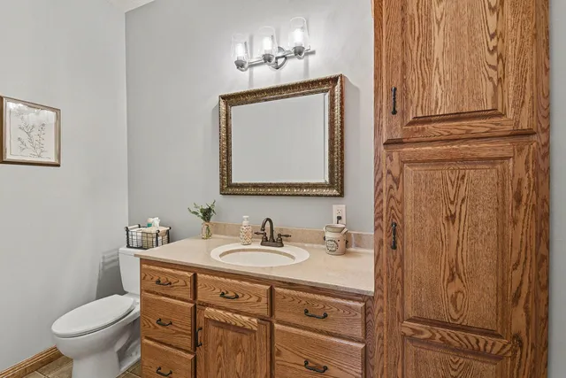 $574,900 | 503 Britz Drive, Luverne, MN 56156