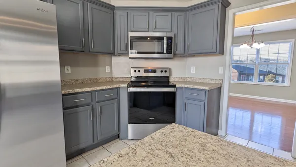 $2,550 | 2780 Cascade Drive, Clarksville, TN 37042