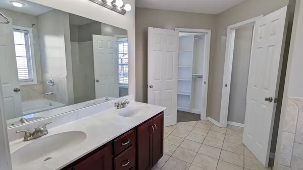 $2,550 | 2780 Cascade Drive, Clarksville, TN 37042