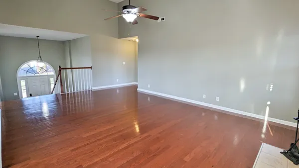 $2,550 | 2780 Cascade Drive, Clarksville, TN 37042