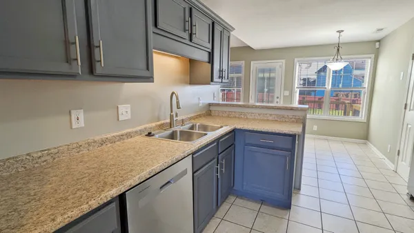 $2,550 | 2780 Cascade Drive, Clarksville, TN 37042