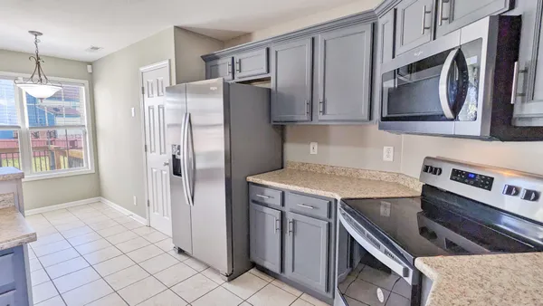 $2,550 | 2780 Cascade Drive, Clarksville, TN 37042
