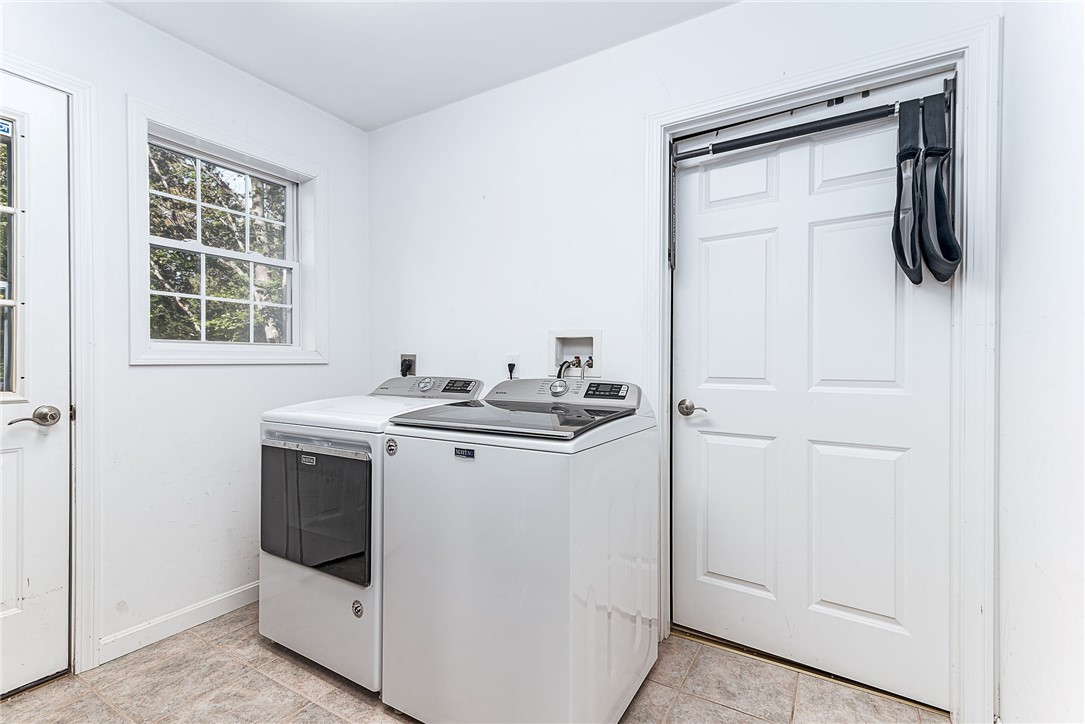 30 Clifford Drive Westerly, RI 02891 - Photo 29 of 45