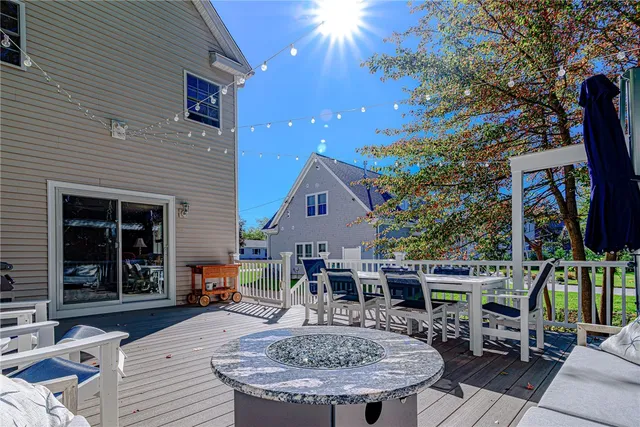 $1,250,000 | 30 Clifford Drive, Westerly, RI 02891