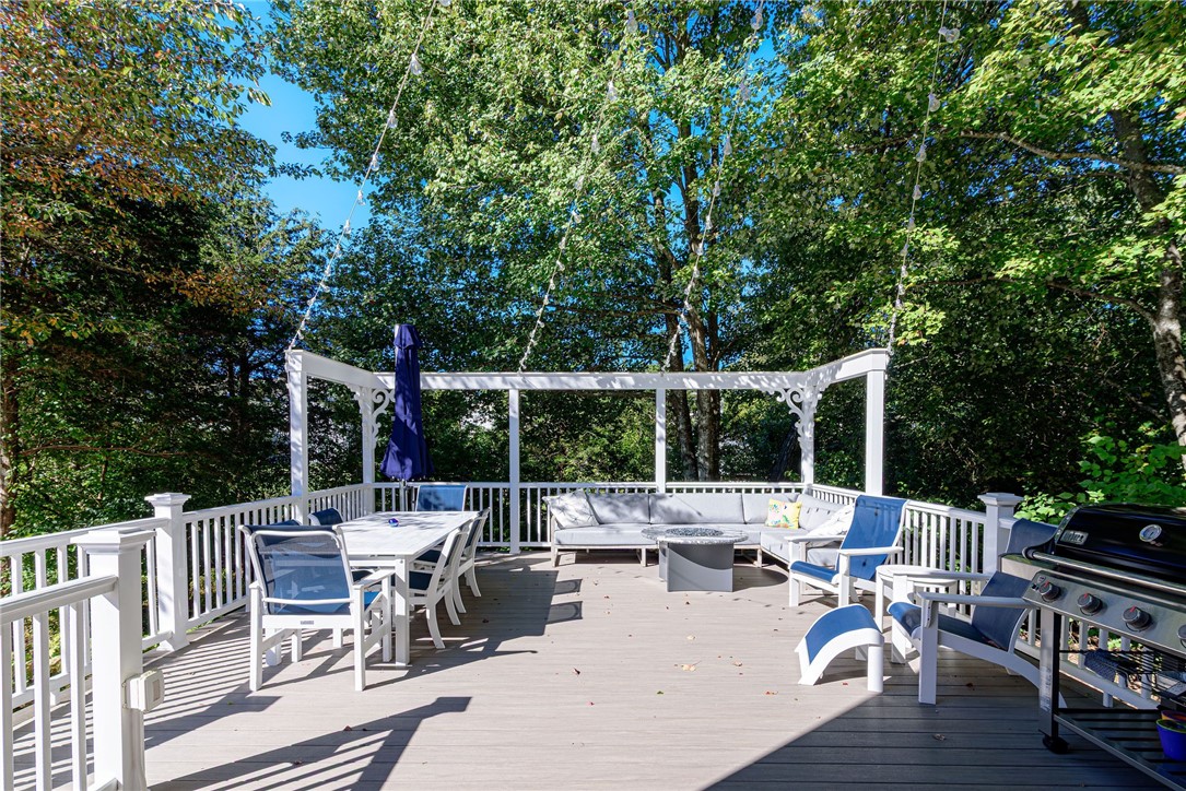 30 Clifford Drive Westerly, RI 02891 - Photo 44 of 45