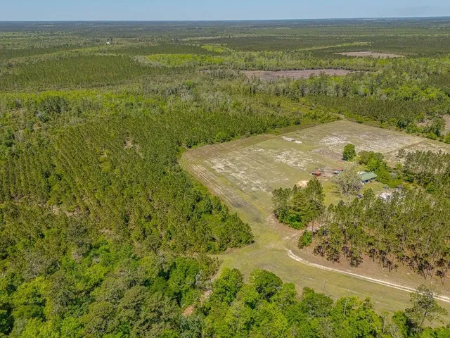 $935,000 | 88 Minnesota Road, Screven, GA 31560