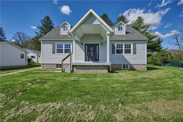 $198,000 | 407 East Church Avenue, Dayton, PA 16222