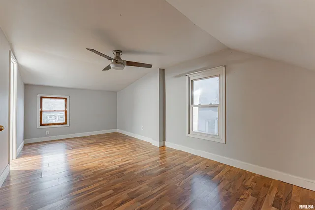 $99,900 | 1431 North Ottawa Street, Lincoln, IL 62656