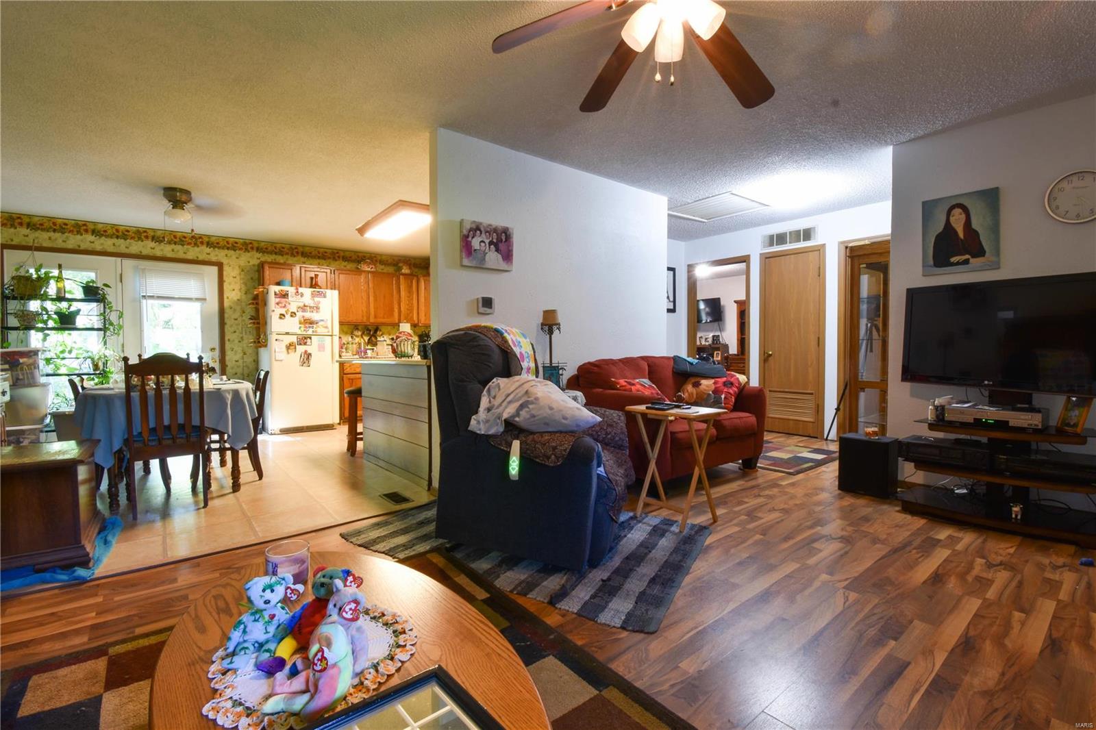 9042 Bode Road Worden, IL 62097 - Photo 5 of 23