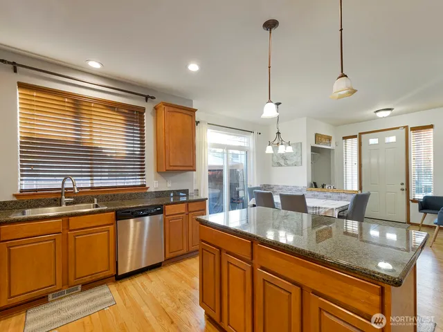 $509,950 | 1108 Van Ogle Lane Northwest, Orting, WA 98360