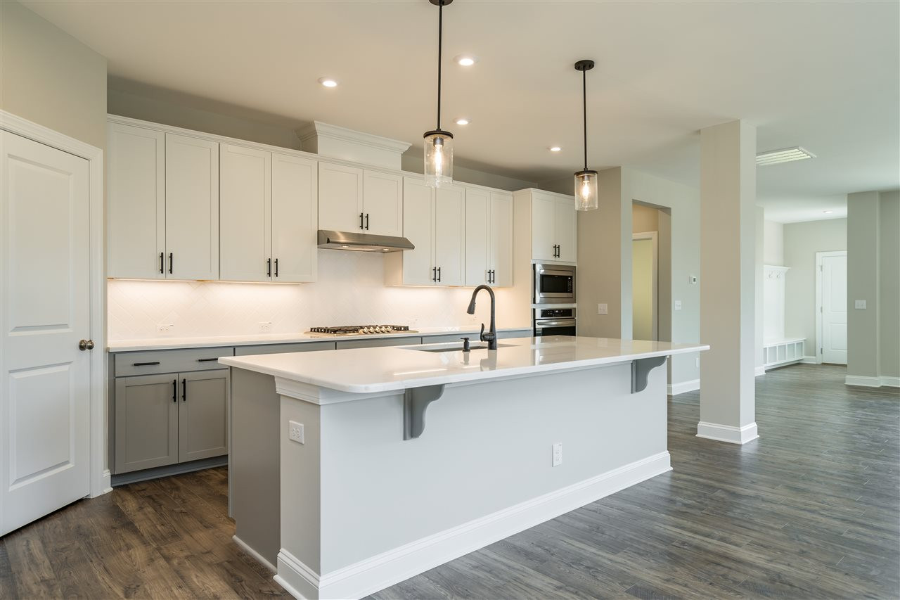 5232 Crescent Square Street Raleigh, NC 27616 - Photo 9 of 29 Kitchen