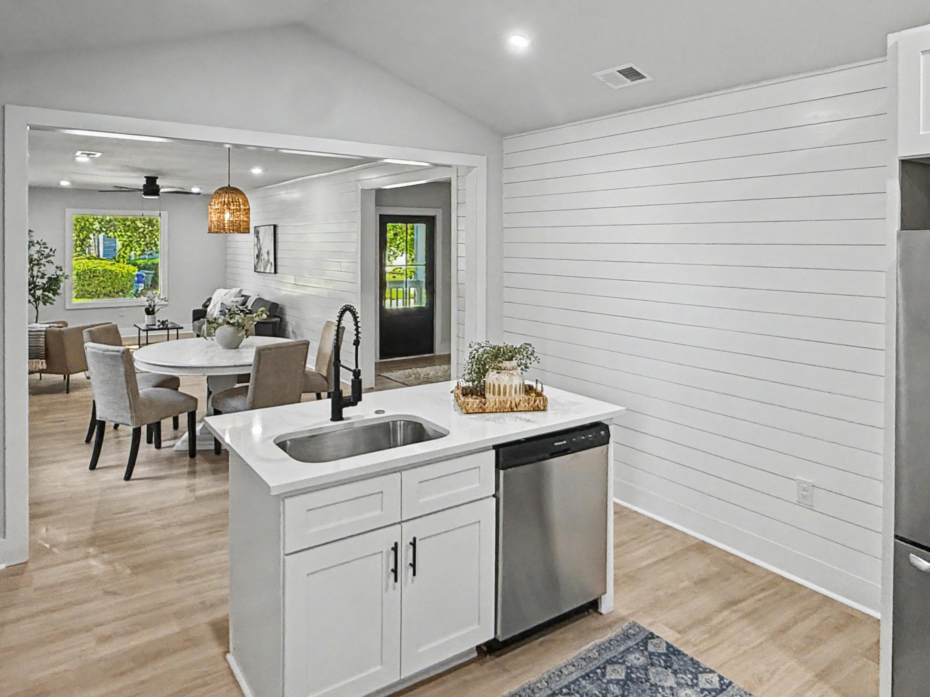 2132 Commander Road North Charleston, SC 29405 - Photo 14 of 29 IMG_3471 2