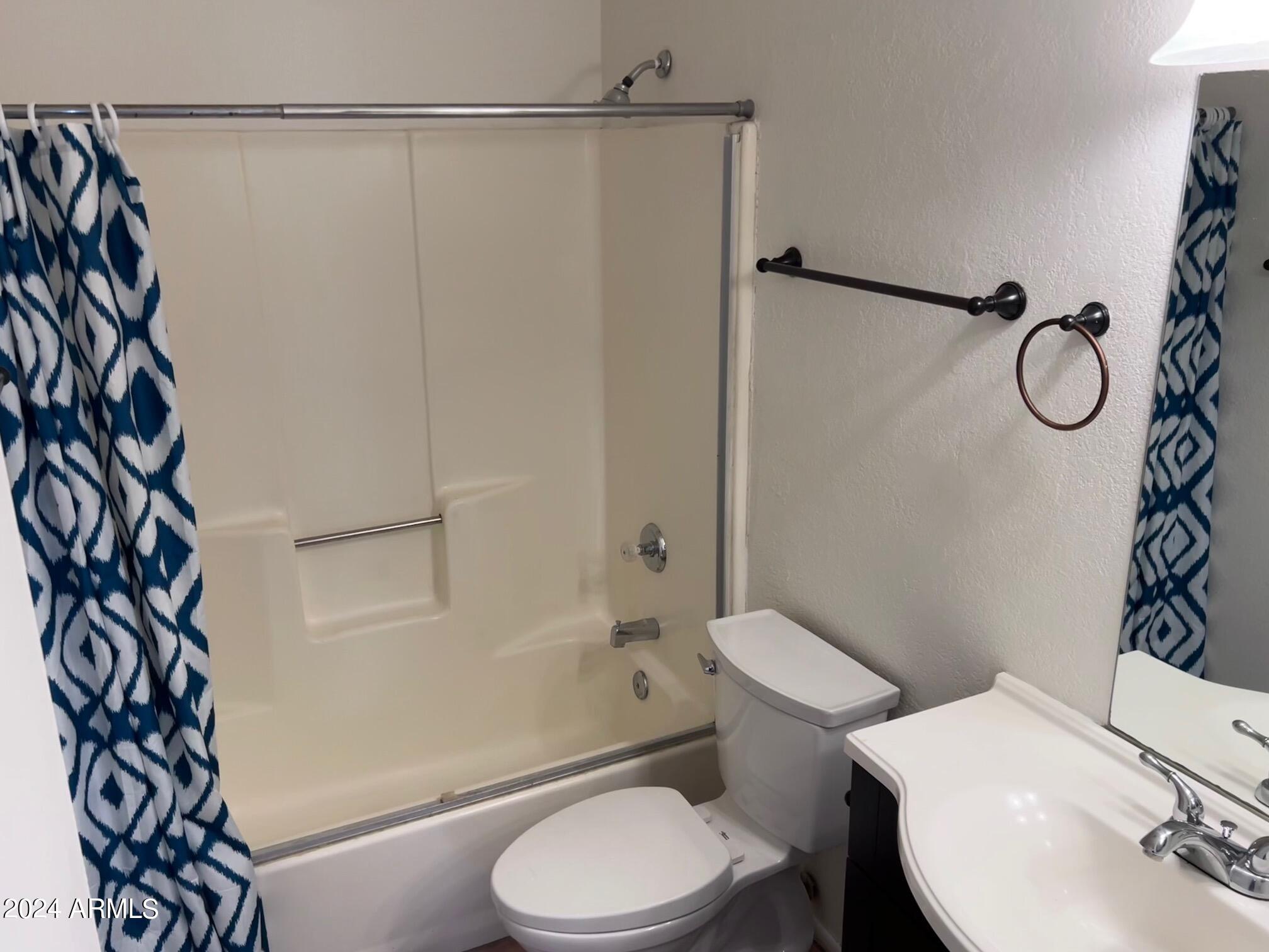 1818 East Grandview Road Phoenix, AZ 85022 - Photo 20 of 33 IMG_8890
