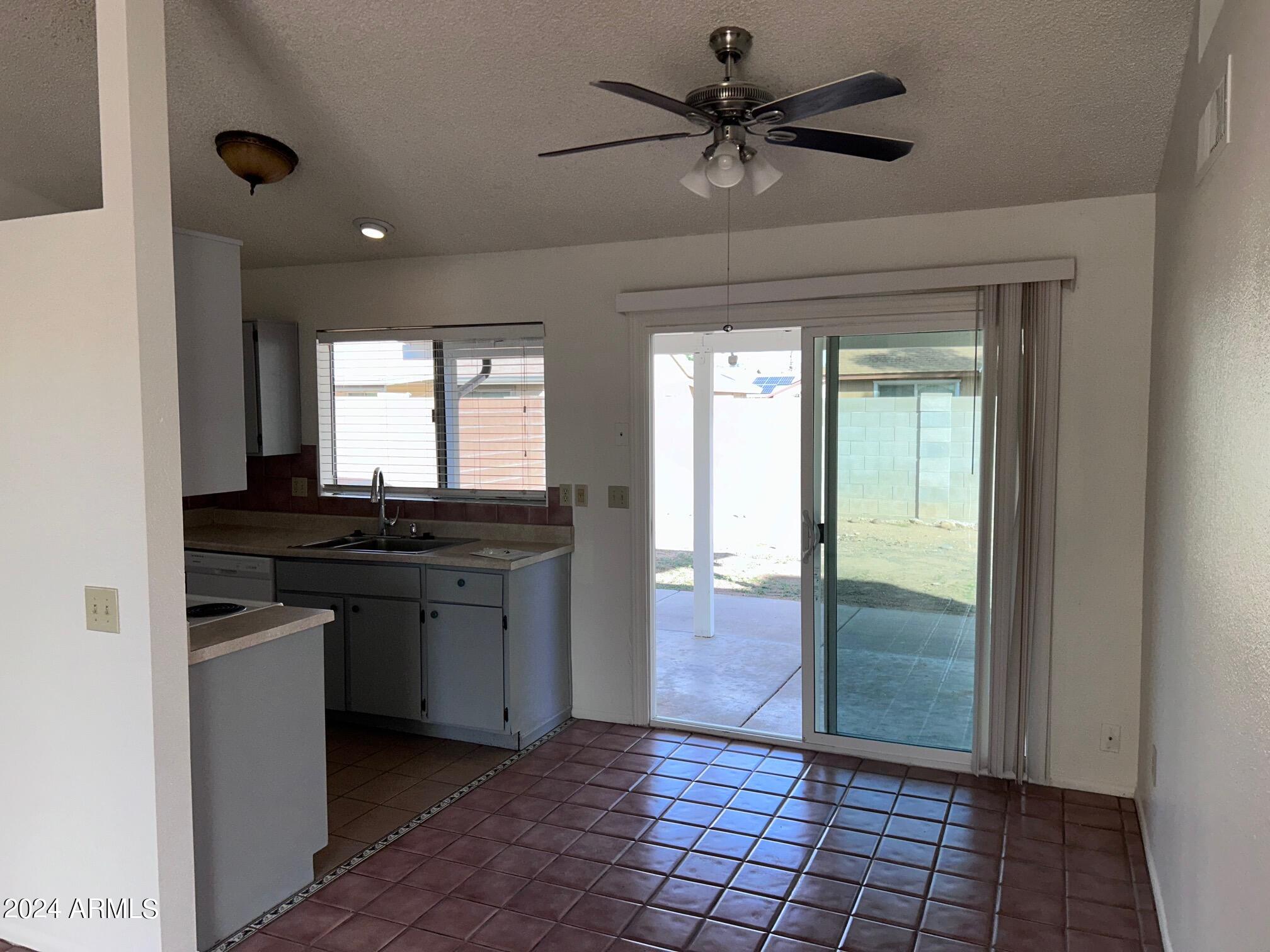 1818 East Grandview Road Phoenix, AZ 85022 - Photo 10 of 33 IMG_8875
