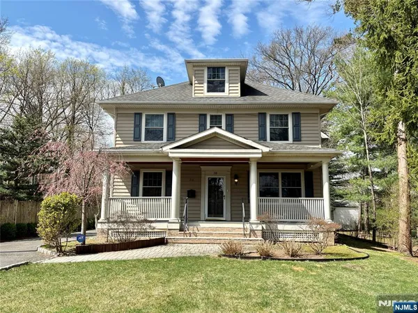 $1,888,000 | 38 Walthery Avenue, Ridgewood, NJ 07450