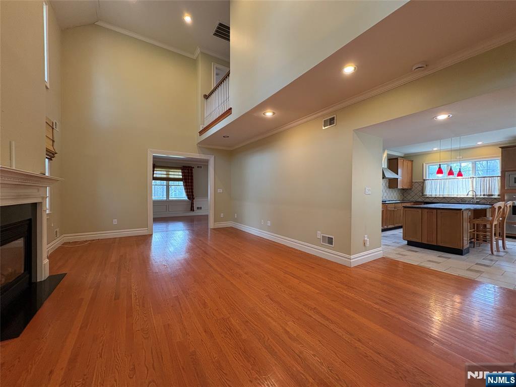 38 Walthery Avenue Ridgewood, NJ 07450 - Photo 13 of 50