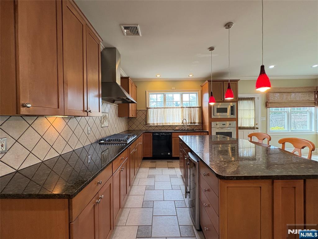 38 Walthery Avenue Ridgewood, NJ 07450 - Photo 15 of 50