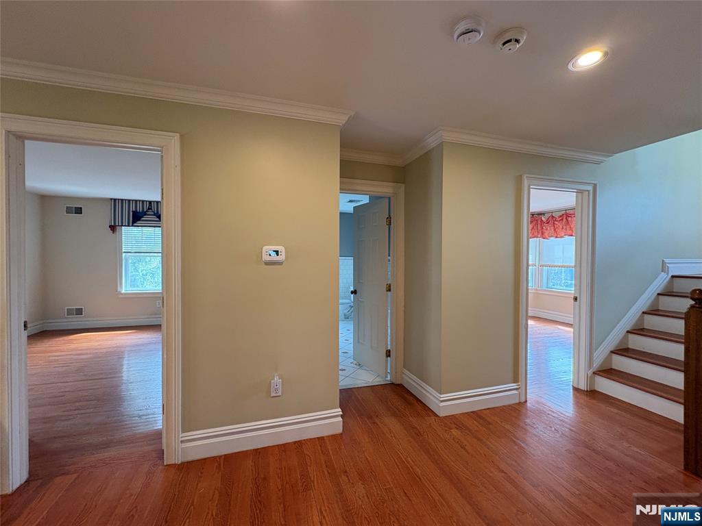 38 Walthery Avenue Ridgewood, NJ 07450 - Photo 29 of 50