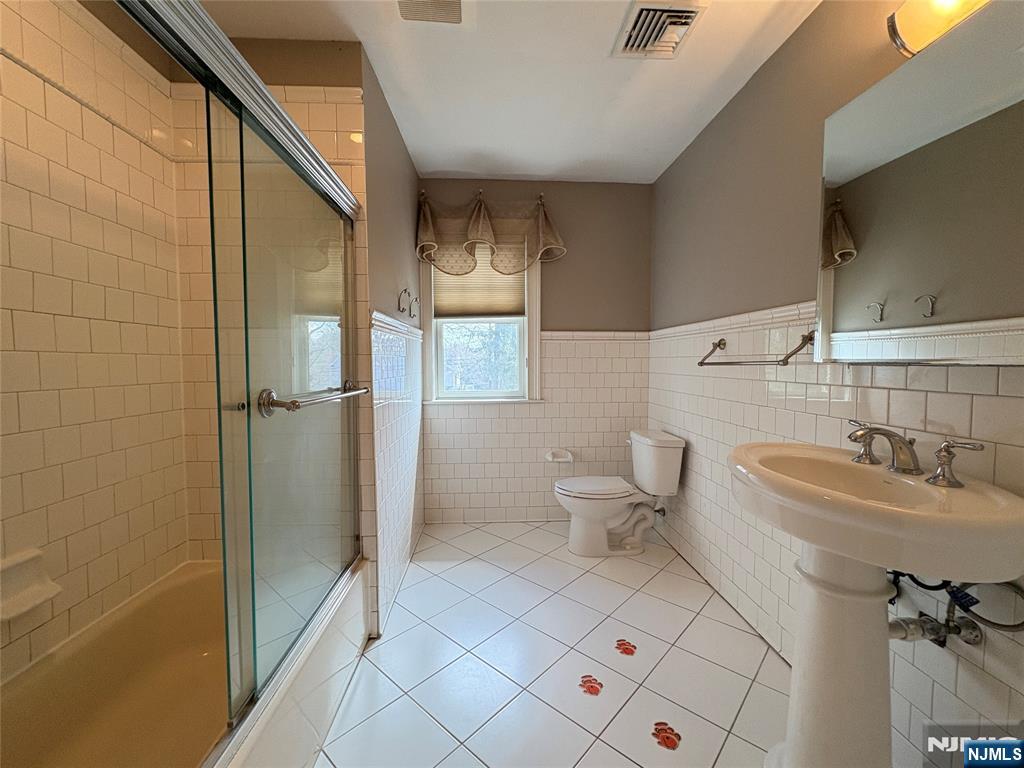 38 Walthery Avenue Ridgewood, NJ 07450 - Photo 30 of 50