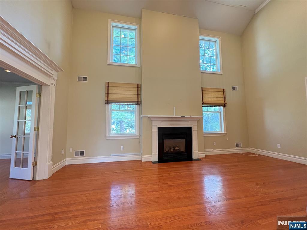 38 Walthery Avenue Ridgewood, NJ 07450 - Photo 10 of 50