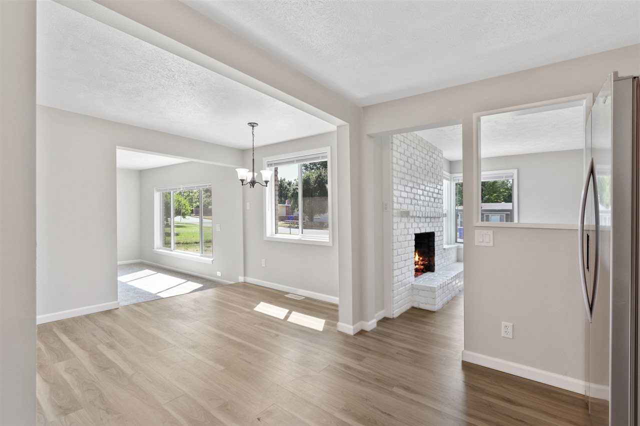 1322 North Lewis Road Spokane Valley, WA 99212 - Photo 5 of 20