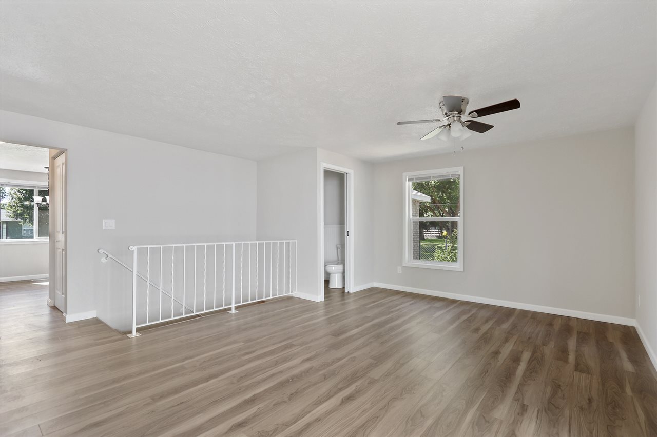 1322 North Lewis Road Spokane Valley, WA 99212 - Photo 9 of 20