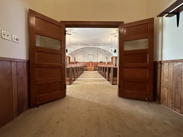 a view of a walk in closet