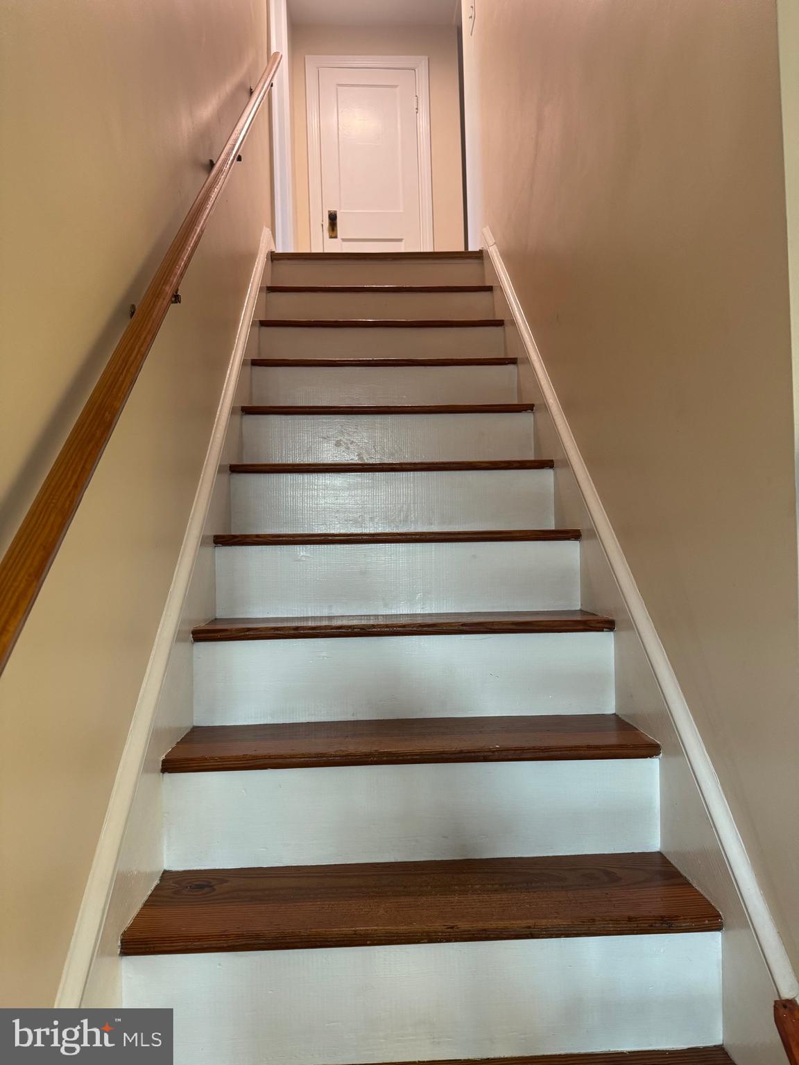 902 Cedar Street Pocomoke City, MD 21851 - Photo 17 of 27 a view of entryway