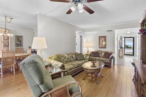 $174,900 | 6108 7th Avenue West, Unit 6108, Bradenton, FL 34209